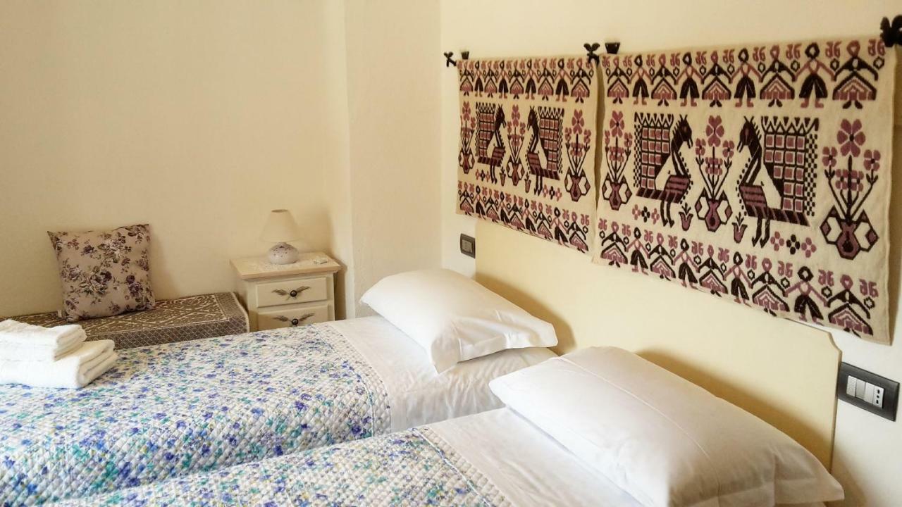 B&B Aria Ona Villagrande Strisaili Exterior photo